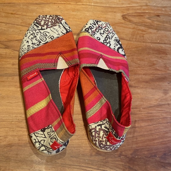 🇦🇷 Lunch for Huitru Alpargatas from Argentina - Picture 3 of 10